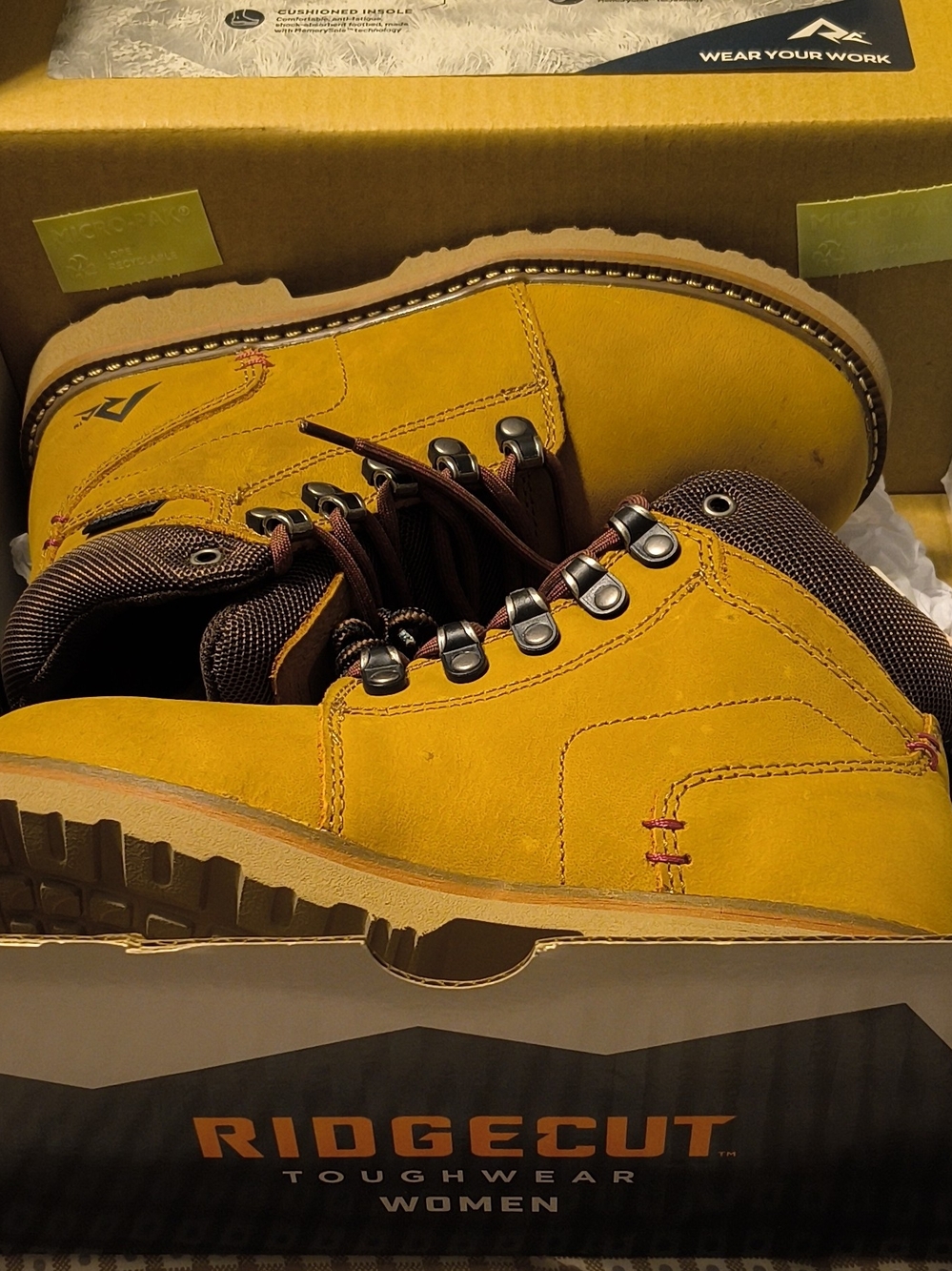 Ridgecut Women's Yellow Work Boots - Sturdy Lace-Up Comfort